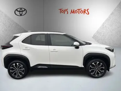 Photo 5 Toyota Yaris Hybride 1.5 HYBRID 116H DESIGN