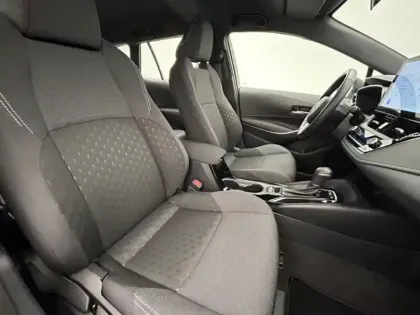 Photo 21 Toyota Corolla Hybride 140h Dynamic