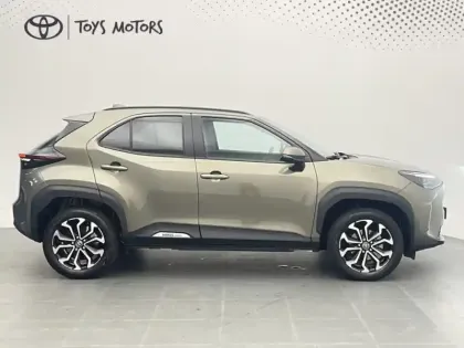 Photo 5 Toyota Yaris Hybride 1.5 HYBRID 116H DESIGN