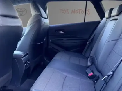 Photo 12 Toyota Corolla Hybride 122h Design