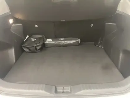 Photo 18 Toyota Yaris Hybride 1.5 HYBRID 116H DYNAMIC AUTO