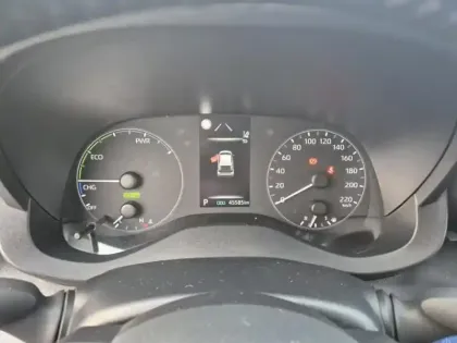 Photo 20 Toyota Yaris Hybride 116h Dynamic