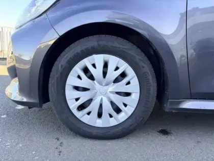 Photo 8 Toyota Yaris 70 VVT-i Design PACK +