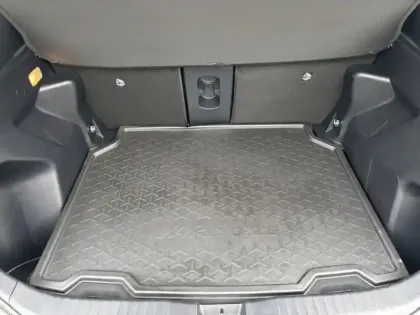 Photo 9 Toyota Yaris Hybride 1.5 HYBRID 116H DESIGN / PACK CARGO