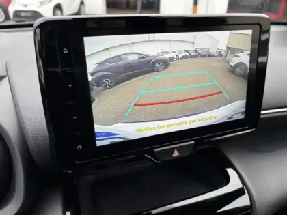 Photo 18 Toyota Yaris Hybride 1.5 HYBRID 116H DESIGN / PACK CARGO