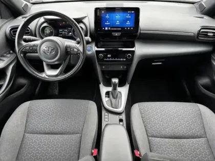 Photo 10 Toyota Yaris Hybride 1.5 HYBRID 116H DESIGN / PACK CARGO