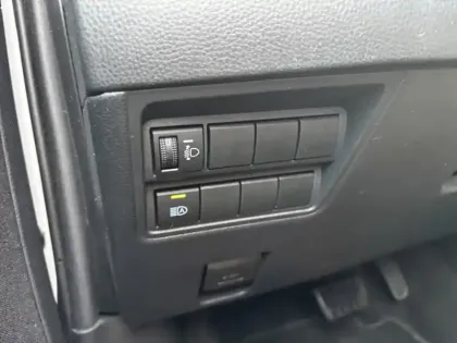 Photo 21 Toyota Yaris Hybride 1.5 HYBRID 116H DESIGN / PACK CARGO