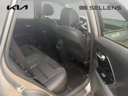 Photo 6 Kia Niro  1.6 GDi 105ch ISG + électrique 43.5ch Active DCT6