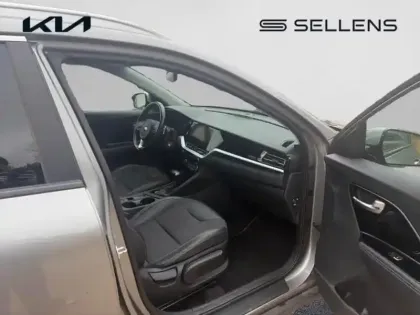 Photo 5 Kia Niro  1.6 GDi 105ch ISG + électrique 43.5ch Active DCT6