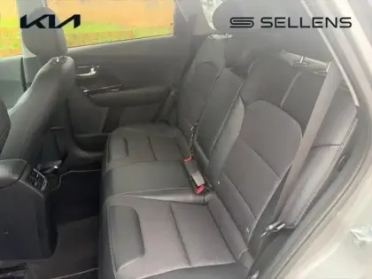 Photo 11 Kia Niro  1.6 GDi 105ch ISG + électrique 43.5ch Active DCT6