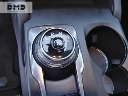 Photo 7 Ford Kuga  2.5 Duratec 180ch Hybrid FlexiFuel Titanium Business Powershift