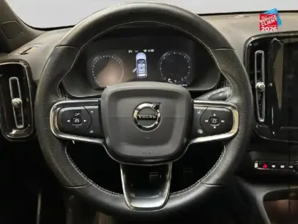 Photo 11 Volvo Xc40  D3 AdBlue 150ch R-Design Geartronic 8