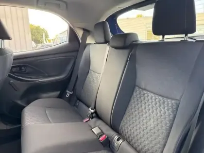 Photo 12 Toyota Yaris  120 VVT-i Dynamic 5p MY22