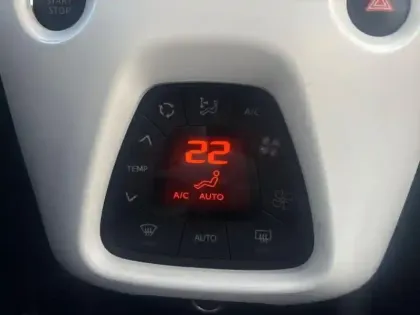 Photo 14 Citroën C1  VTi 72 S&S Urban Ride 5p E6.d-TEMP