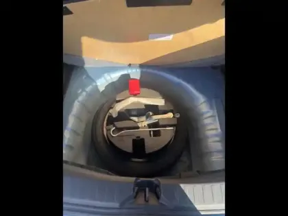 Photo 16 Nissan Micra Gén. V (K14) Ph1 N-Connecta 5