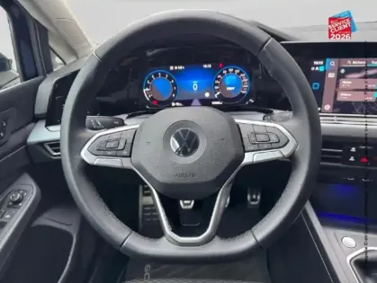 Photo 11 Volkswagen Golf  1.0 TSI OPF 110ch Active