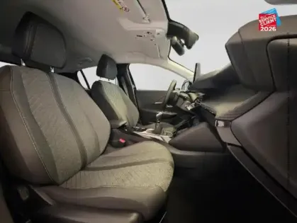 Photo 19 Peugeot 208  1.2 100ch S/S Allure GPS Camera Carplay