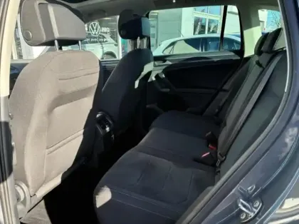 Photo 6 Volkswagen Tiguan  2.0 TDI 150ch Elegance DSG7