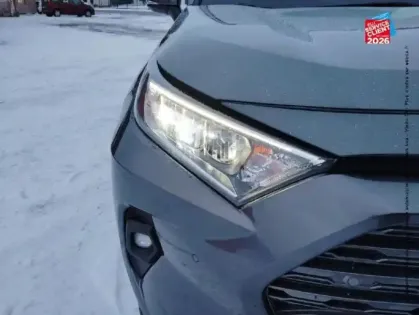 Photo 27 Toyota Rav4  2.5 Hybride 218ch Dynamic Business 2WD + Programme Beyond Zero Academy MY22