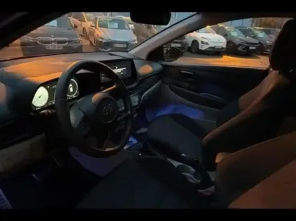 Photo 8 Hyundai Bayon  1.0 T-GDi 100ch Hybrid 48V Creative DCT-7