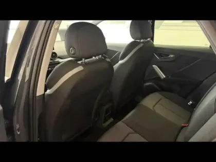 Photo 14 Audi Q2  35 TFSI 150ch Design S tronic 7