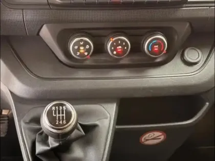 Photo 9 Renault Trafic  Fg L2H1 3T 2.0 Blue dCi 130ch Confort (21249?ht)