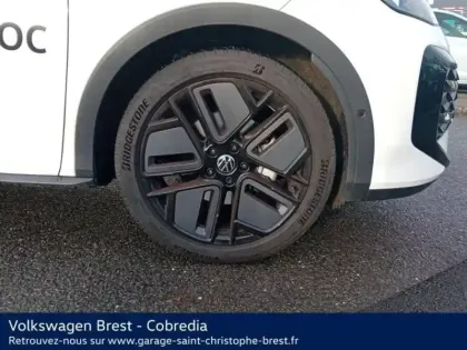 Photo 28 Volkswagen T-roc  1.5 eTSI 150ch R-Line DSG7