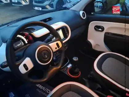 Photo 34 Renault Twingo  1.0 SCe 65ch Vibes E6D-Full GPS Camera