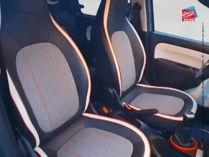 Photo 9 Renault Twingo  1.0 SCe 65ch Vibes E6D-Full GPS Camera