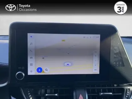 Photo 14 Toyota C-HR  2.0 Hybride 184ch Design Ultimate E-CVT