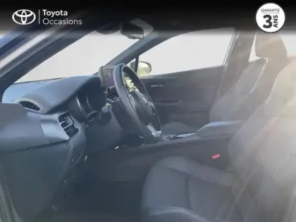 Photo 11 Toyota C-HR  2.0 Hybride 184ch Design Ultimate E-CVT