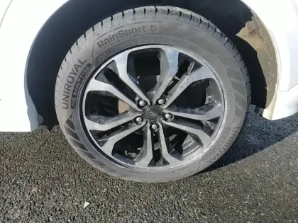 Photo 12 Ford Puma  1.0 EcoBoost 125ch S&S mHEV ST-Line Powershift