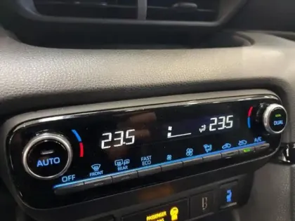 Photo 9 Toyota Yaris  116h GR Sport 5p MY22