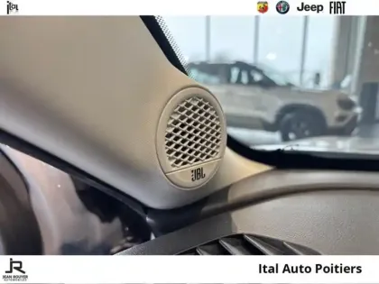 Photo 14 Jeep Avenger  1.2 Turbo T3 110ch MHEV Summit BVR6 eHybrid