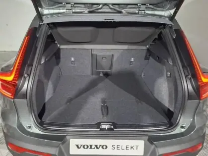 Photo 10 Volvo XC40  B3 163ch Lounge Edition DCT 7