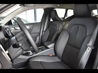 Photo 6 Volvo XC40  B3 163ch Lounge Edition DCT 7