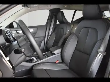 Photo 23 Volvo XC40  B3 163ch Lounge Edition DCT 7