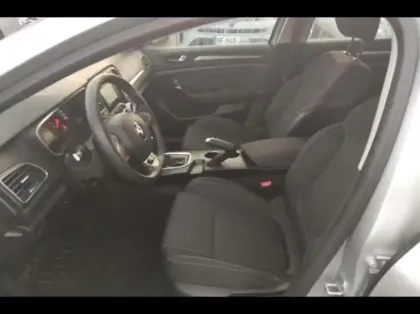 Photo 9 Renault Megane  1.5 Blue dCi 115ch Business EDC -21N