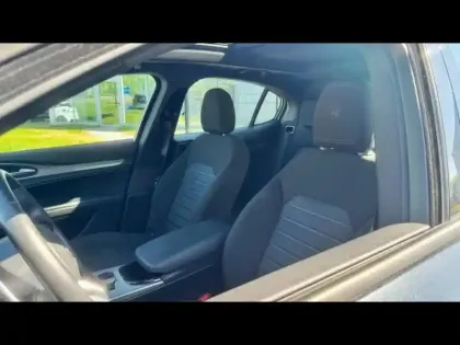 Photo 23 Alfa Romeo Stelvio  2.2 Diesel 160ch Sprint AT8 MY22