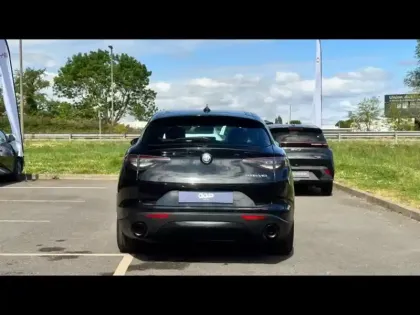 Photo 22 Alfa Romeo Stelvio  2.2 Diesel 160ch Sprint AT8 MY22
