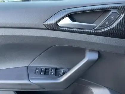 Photo 12 Volkswagen T-cross  1.0 TSI 95ch Life Tech