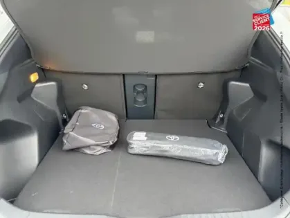 Photo 13 Toyota Yaris  Cross 130h Design MY25