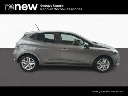 Photo 5 Renault Clio  1.6 E-Tech 145ch full hybrid Evolution - 25