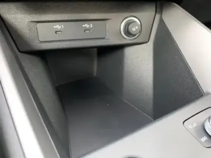 Photo 9 Audi A1  Sportback 30 TFSI 116ch Design S tronic 7