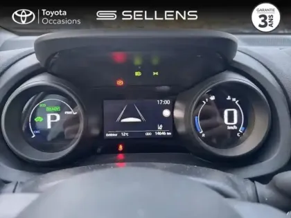 Photo 13 Toyota Yaris  116h Design 5p MY22