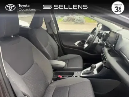 Photo 5 Toyota Yaris  116h Design 5p MY22