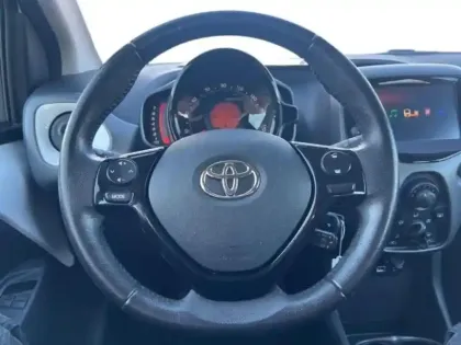 Photo 29 Toyota Aygo  1.0 VVT-i 72ch x-play 5p MY21