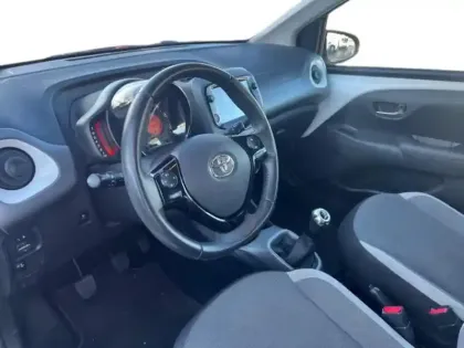 Photo 28 Toyota Aygo  1.0 VVT-i 72ch x-play 5p MY21