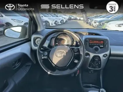 Photo 8 Toyota Aygo  1.0 VVT-i 69ch x-play 5p