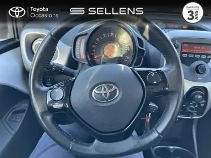 Photo 12 Toyota Aygo  1.0 VVT-i 69ch x-play 5p